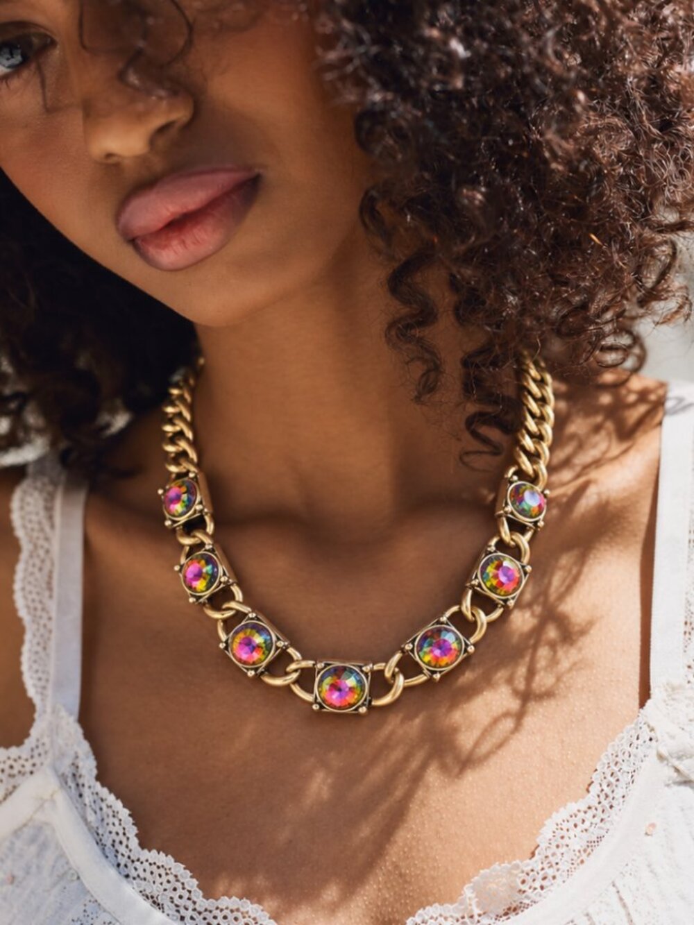 ONE 24 BOUTIQUE GOLD TONE AND STONE NECKLACE NEW